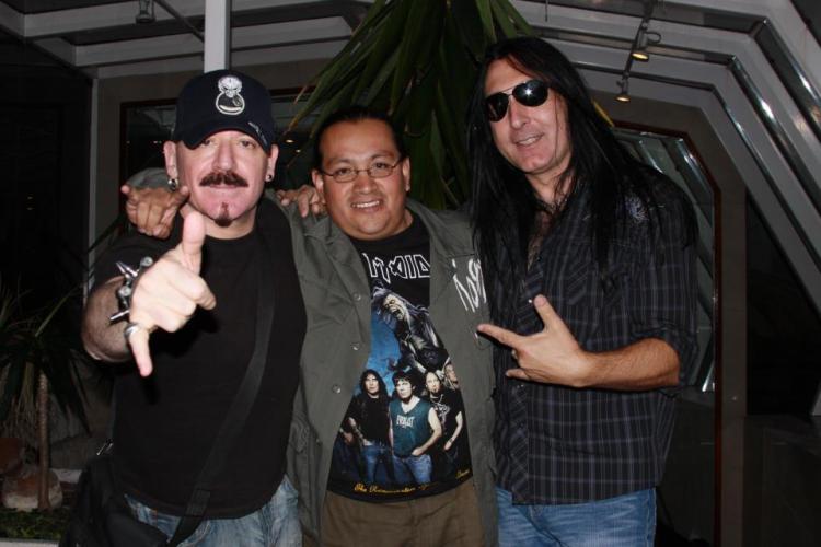 536077_451090694918030_100000513101324_1649045_1116544870_n